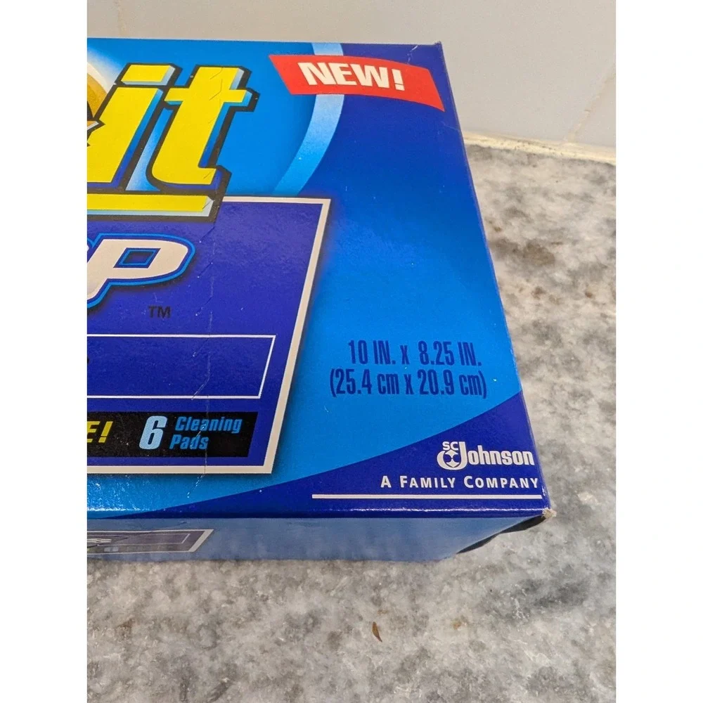 DISCONTINUED Johnson Grab It Go Mop Cleaning Pads Refill 6 Pads